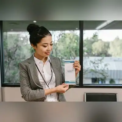 董春奕